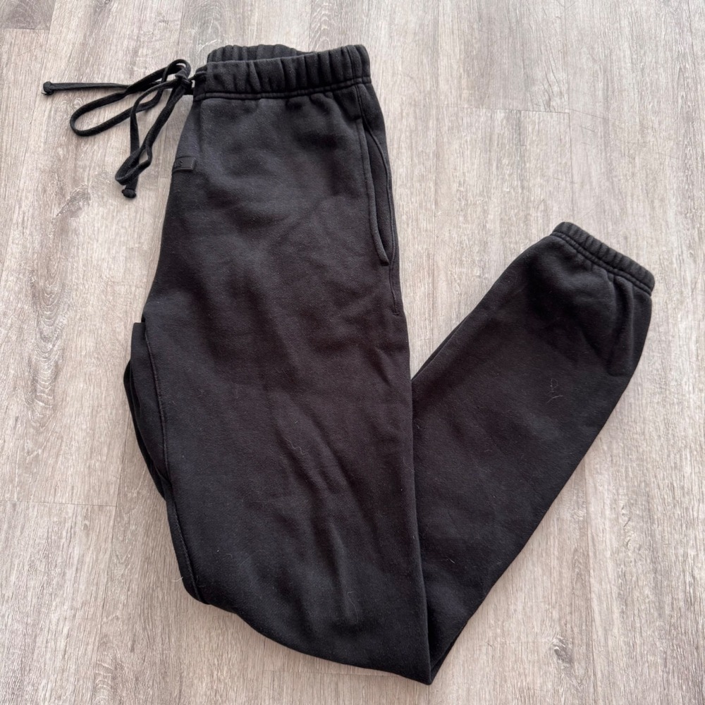 Fear of God Essentials Mens Sweatpants Black Joggers Fleece Logo Pants size XS